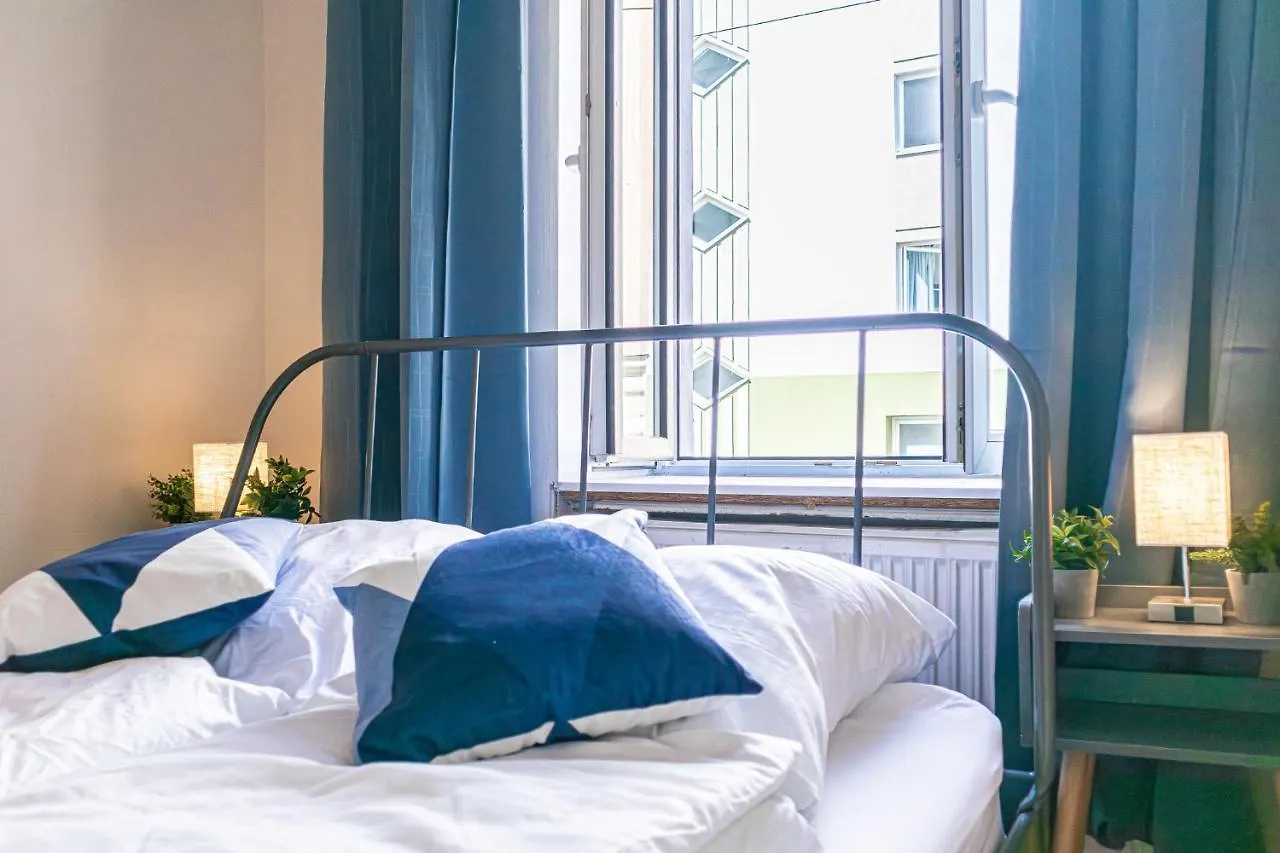Elegant Haven: Stylish And Spacious 3Br Apartment Vienna Austria
