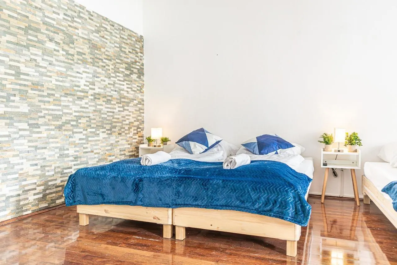 Elegant Haven: Stylish And Spacious 3Br Apartment Vienna 0*,  Austria